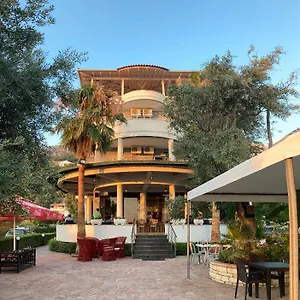 Luna Magica Hotel Borsh