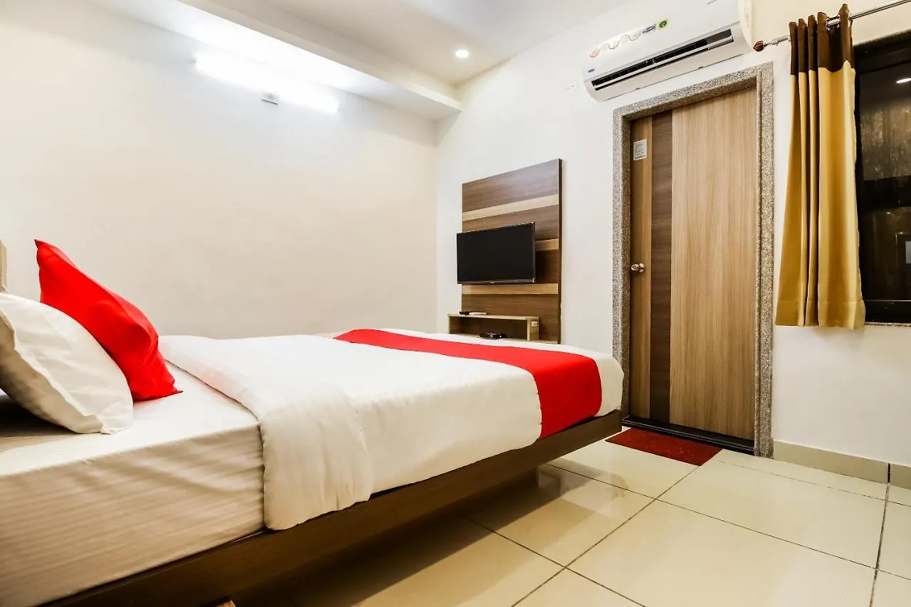 Oyo 60873 Hotel Krishna Royal Residency Udaipur India